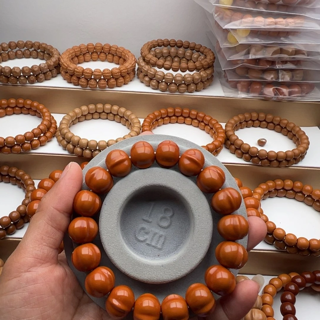 李***歆核桃聚宝盆大鲨鱼