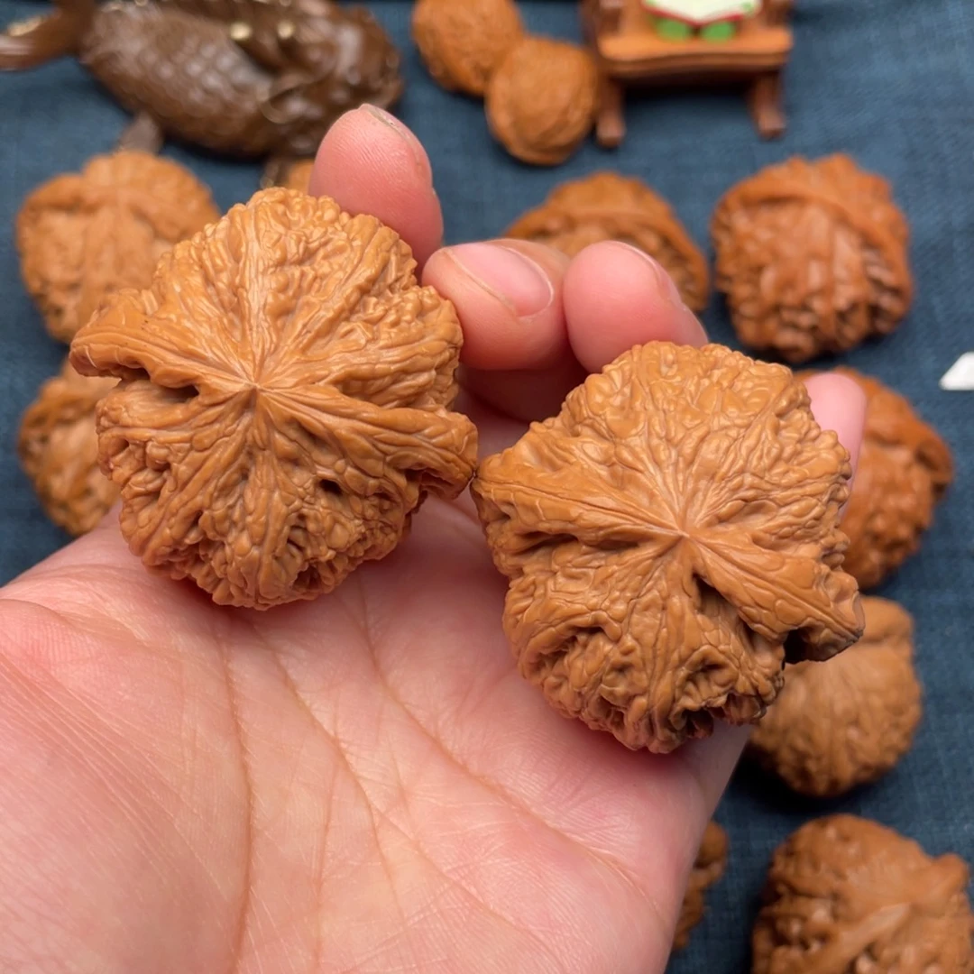 把件文玩核桃44爆肉球筋