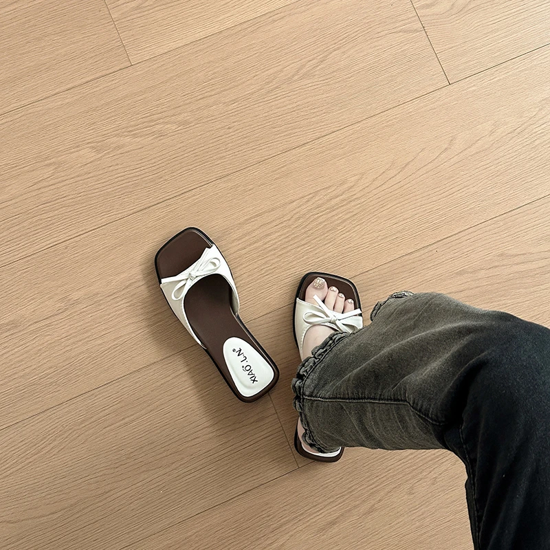 法式气质拼色蝴蝶结方头一字拖鞋女2025夏季新款外穿百搭休闲凉鞋