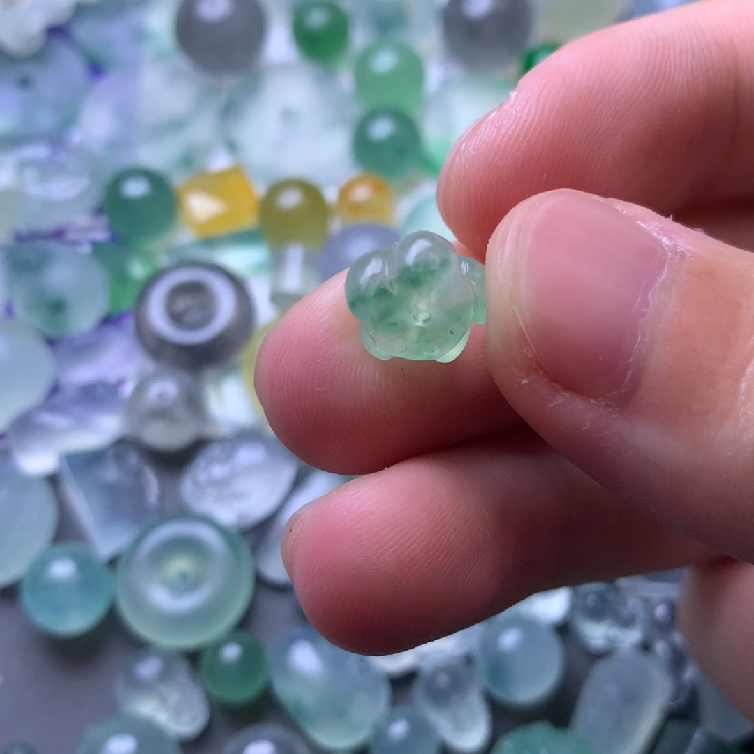 未镶嵌定制翡翠挂件