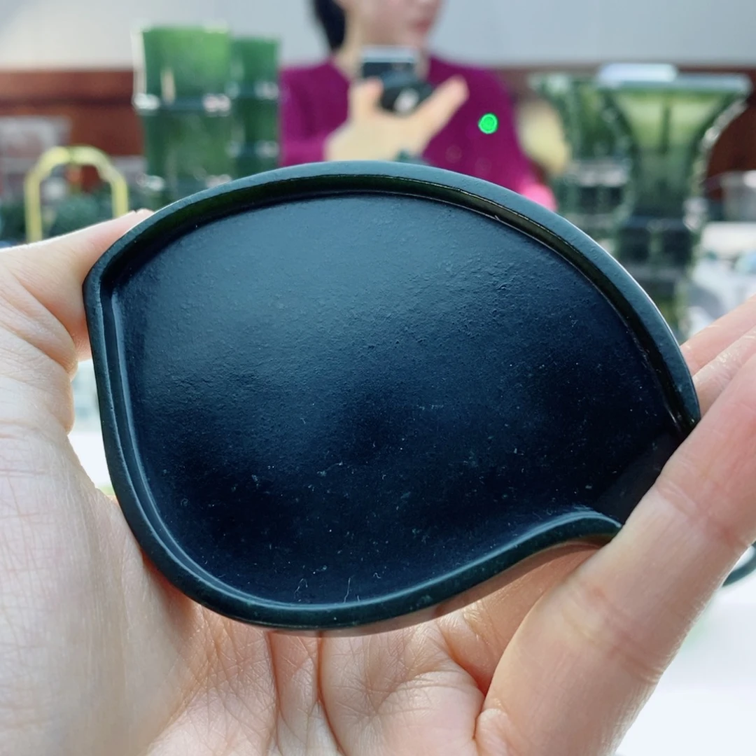 未镶嵌和田玉摆件切香板