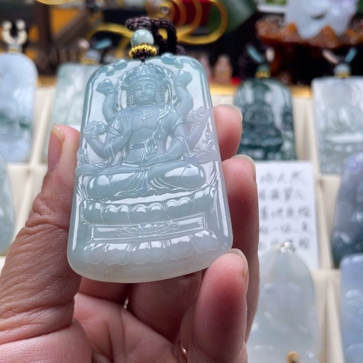 翡翠未镶嵌挂件玉