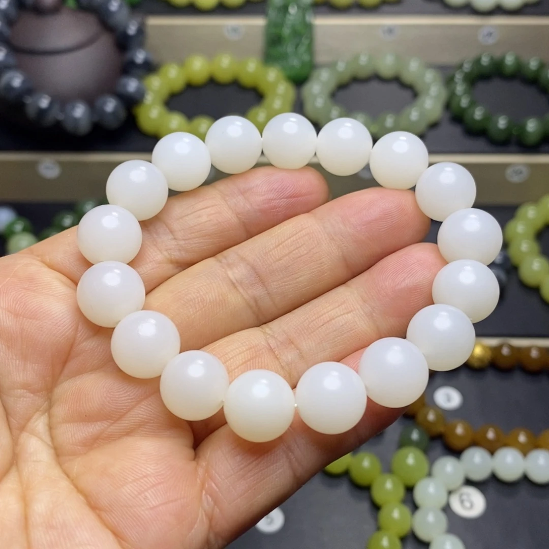 和田玉未镶嵌手串