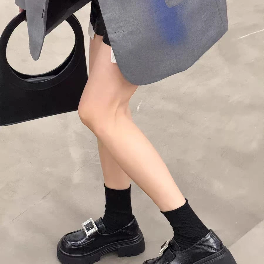 新款秋季百搭休闲女鞋
