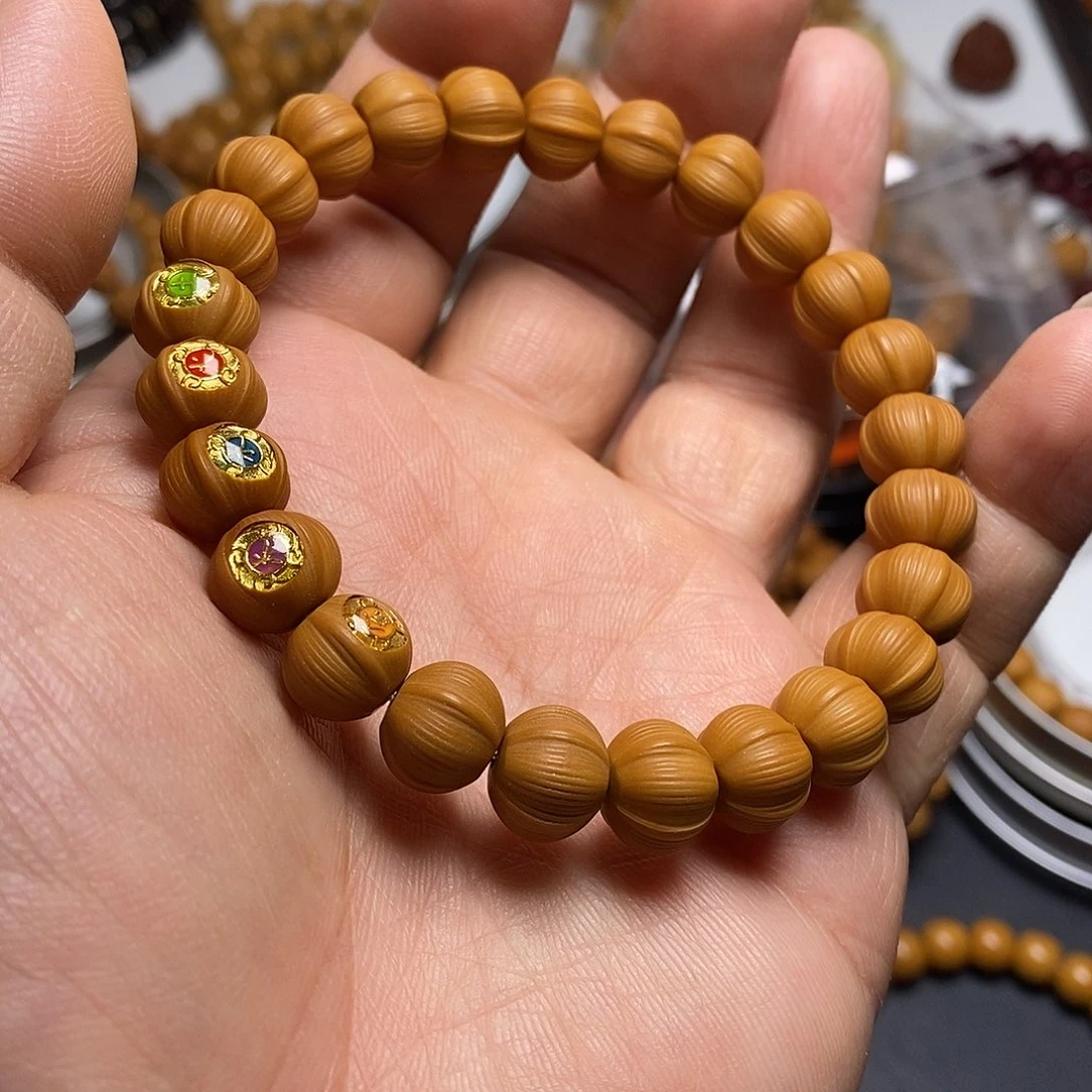 手串猴头核桃鲨鱼鳍1号