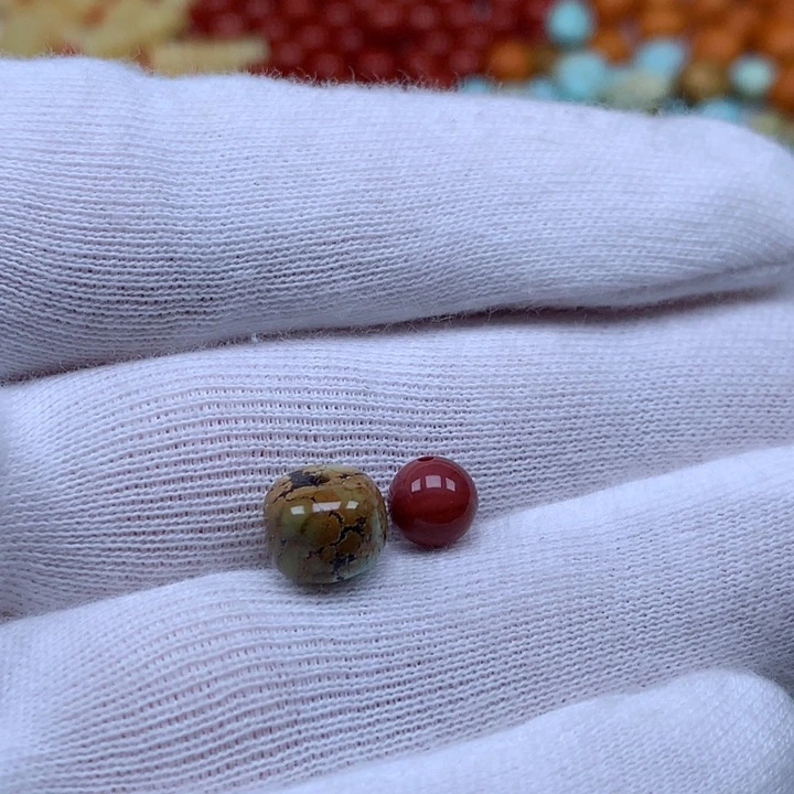 南红玛瑙未镶嵌珠宝奇石