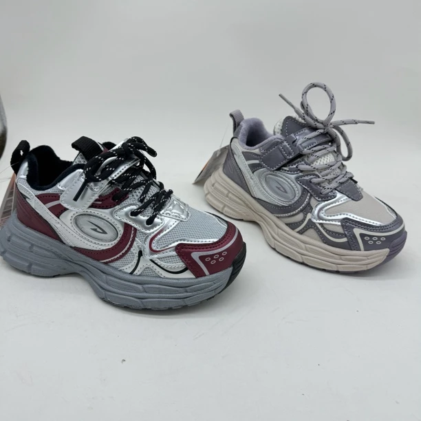 Deerway/德尔惠儿童加绒二棉百搭舒适超轻软底运动老爹鞋28100