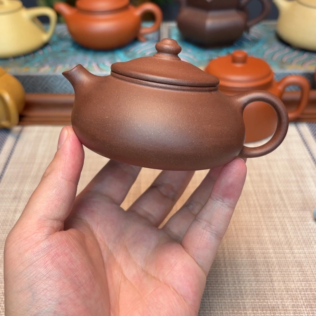 茶壶紫砂微瑕寒江
