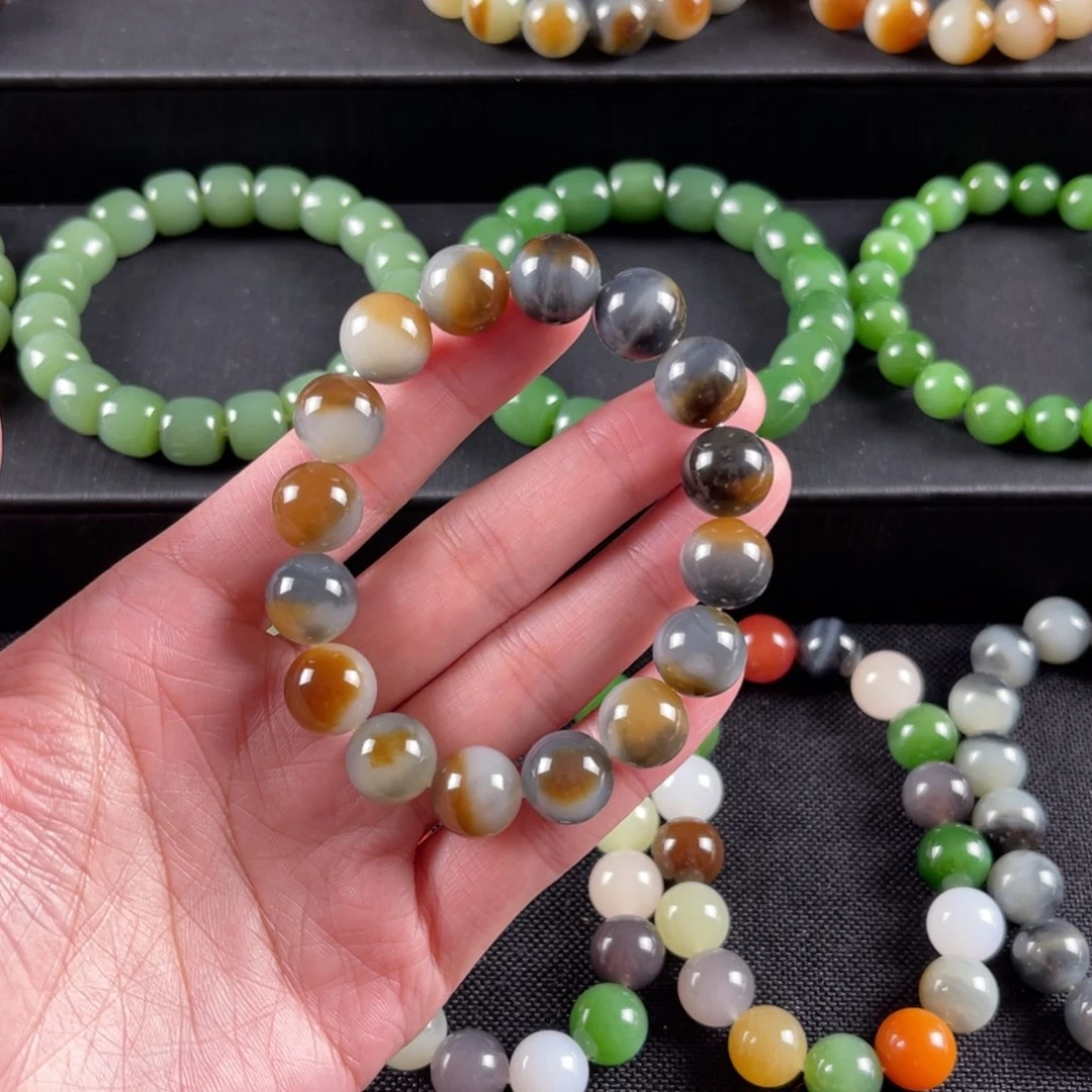 和田玉手串未镶嵌卡12浓墨重彩颗颗三色