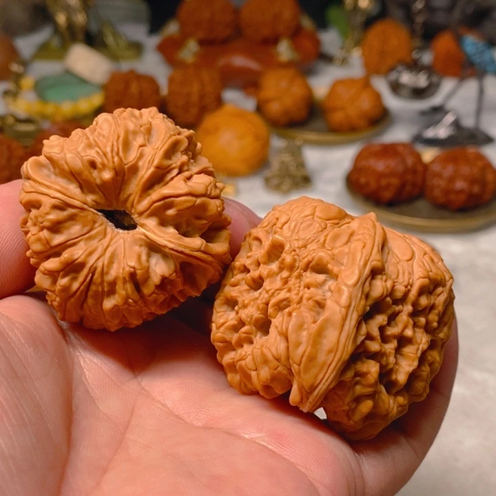 文玩核桃把件门墩