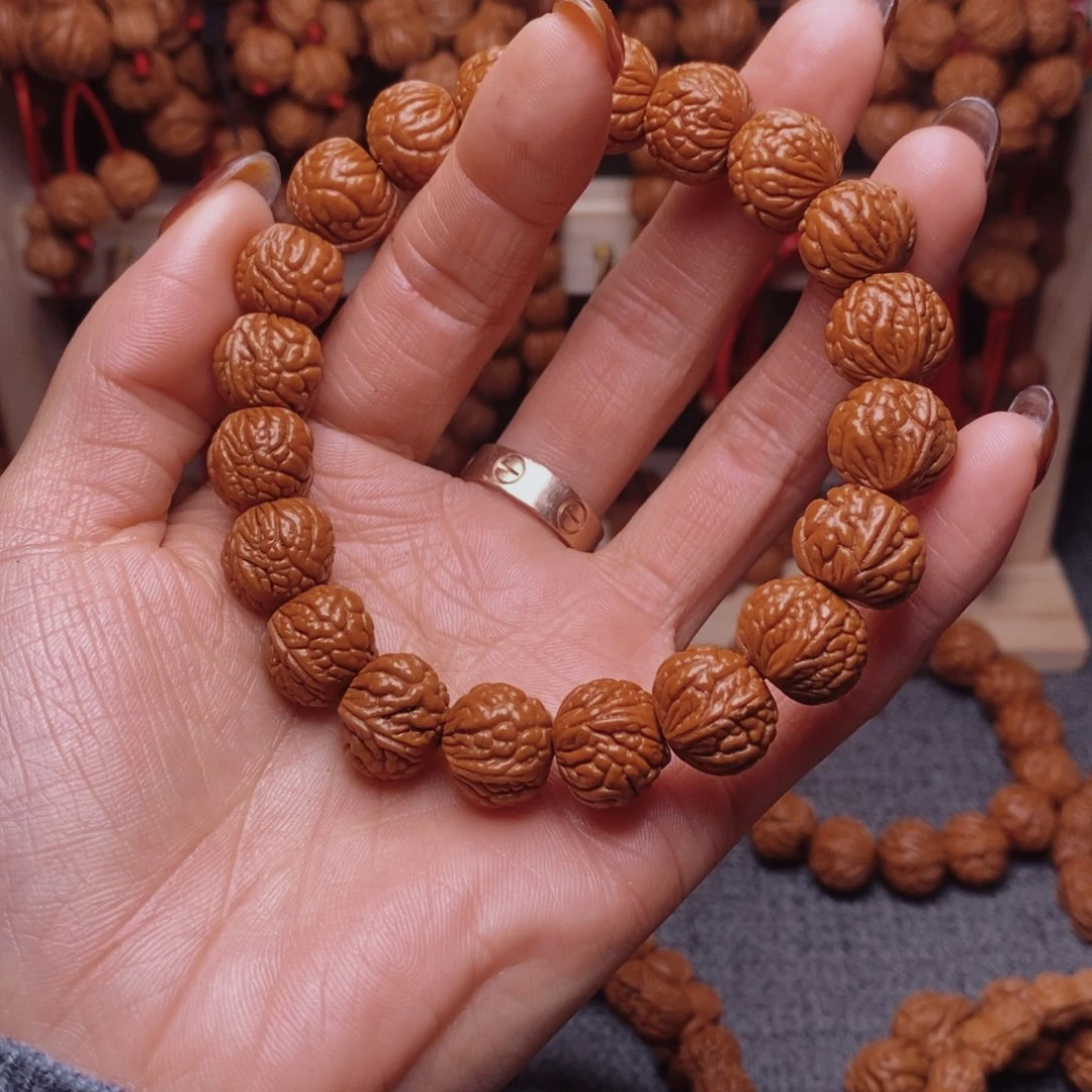 桃核吊坠龙纹桃枭