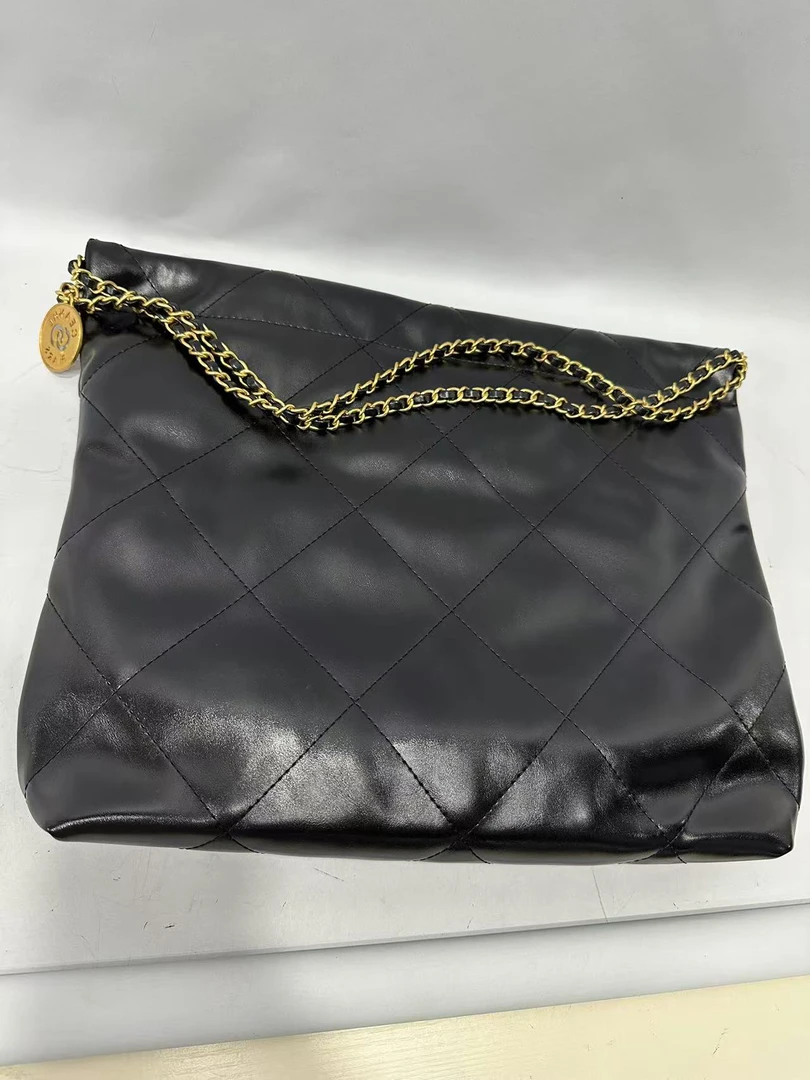 （F1633）小香风时尚百搭女士黑色单肩斜跨垃圾袋链条菱格肩包 真皮