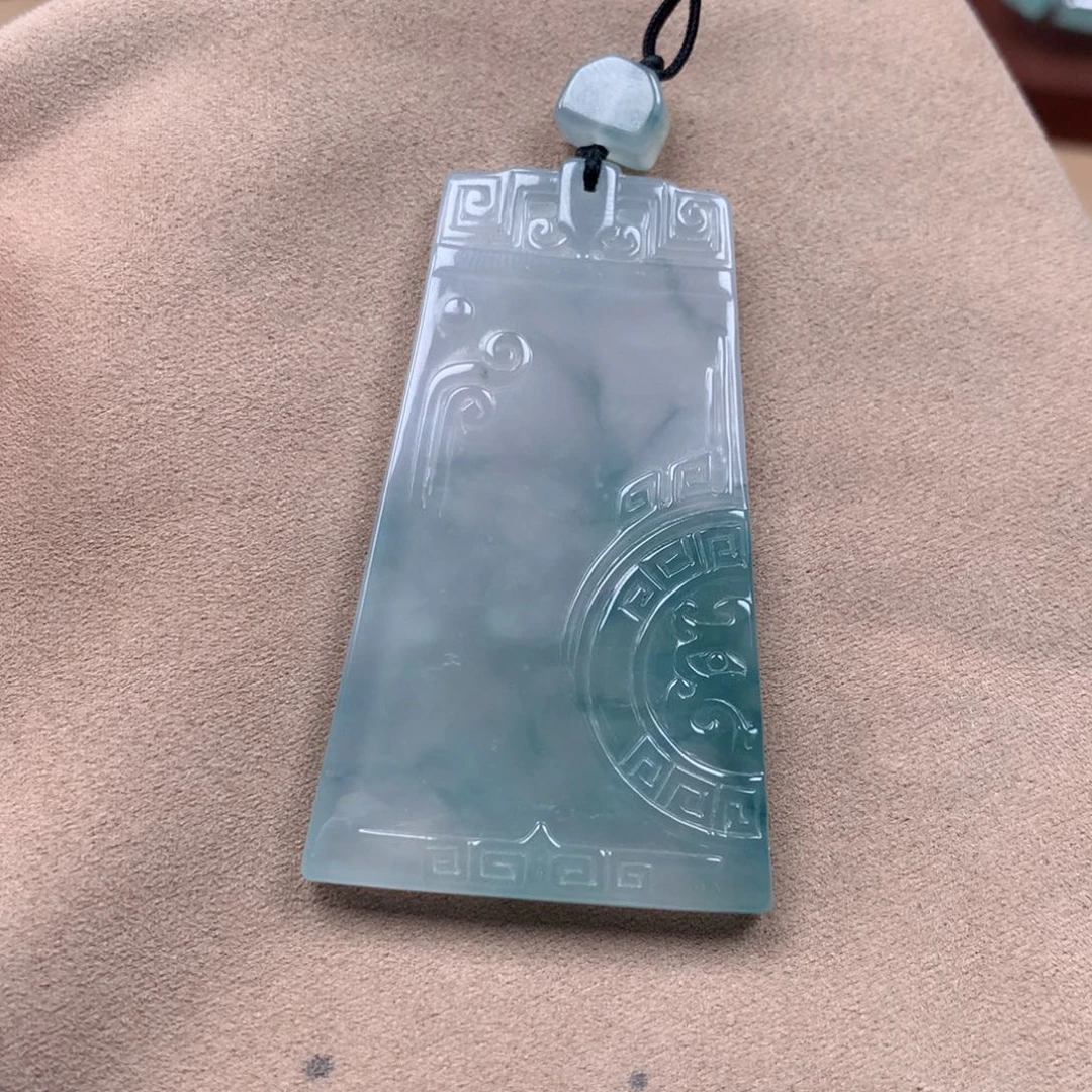 翡翠未镶嵌颈饰缅甸翡翠