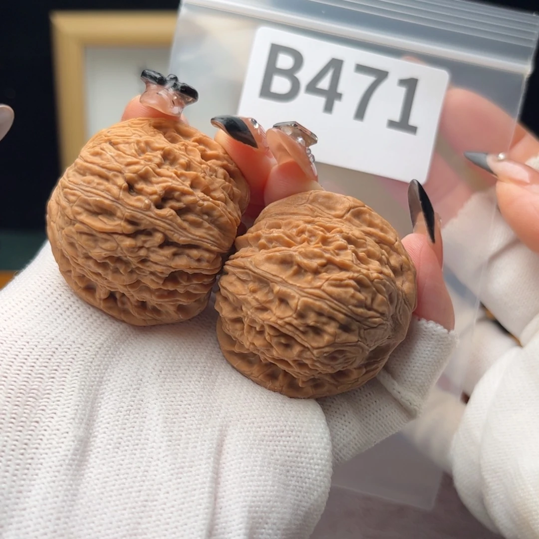 把件文玩核桃41绣球b471