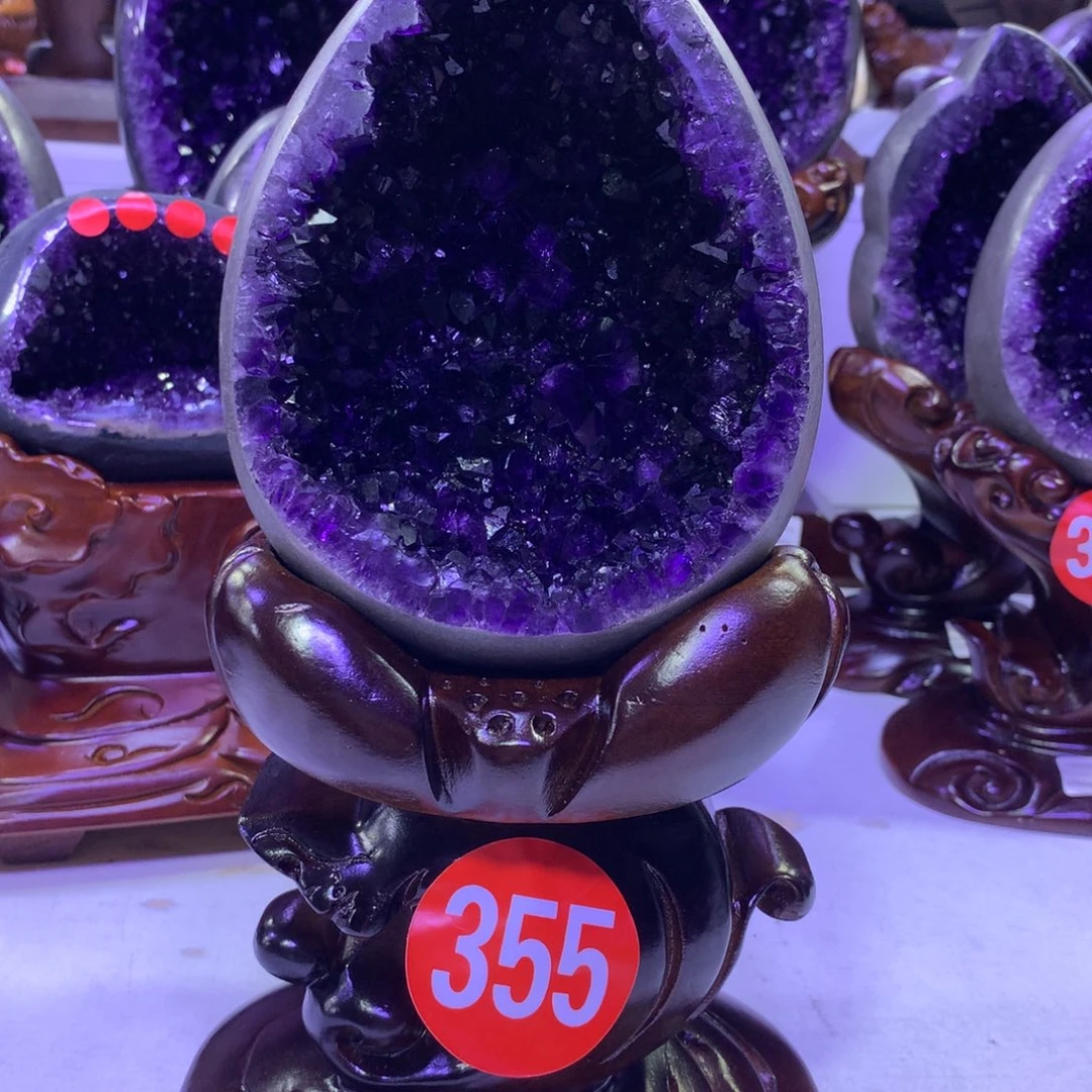 织绣思*乌拉圭紫水晶摆件