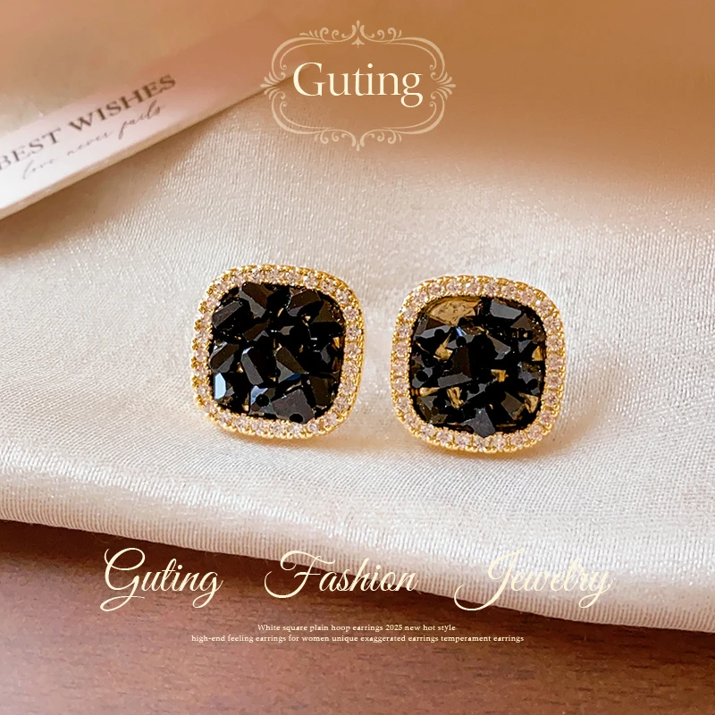 铜合金合成锆石耳饰 22442几何方块黑色耳钉女耳饰轻奢高级感耳环