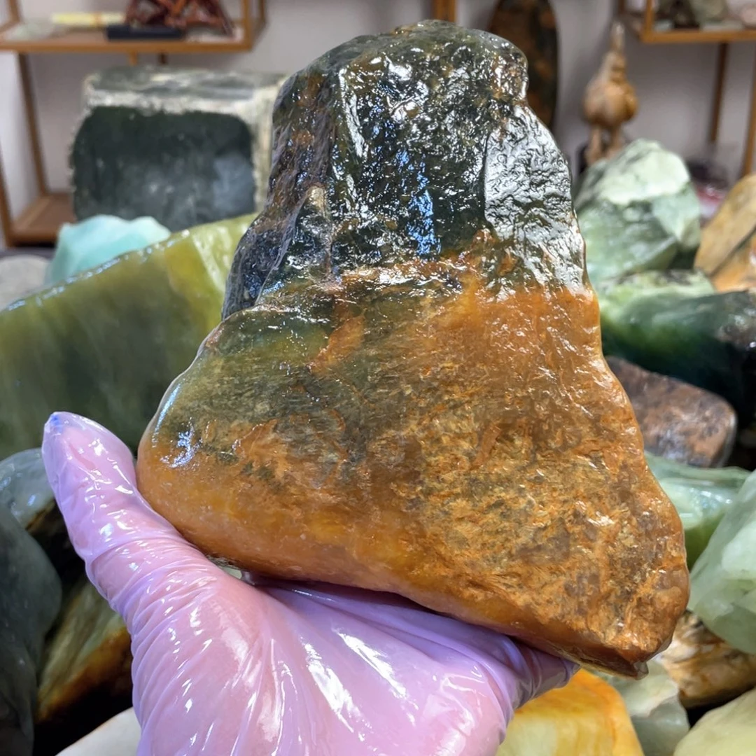 蛇纹石玉未镶嵌中国四大名玉简易