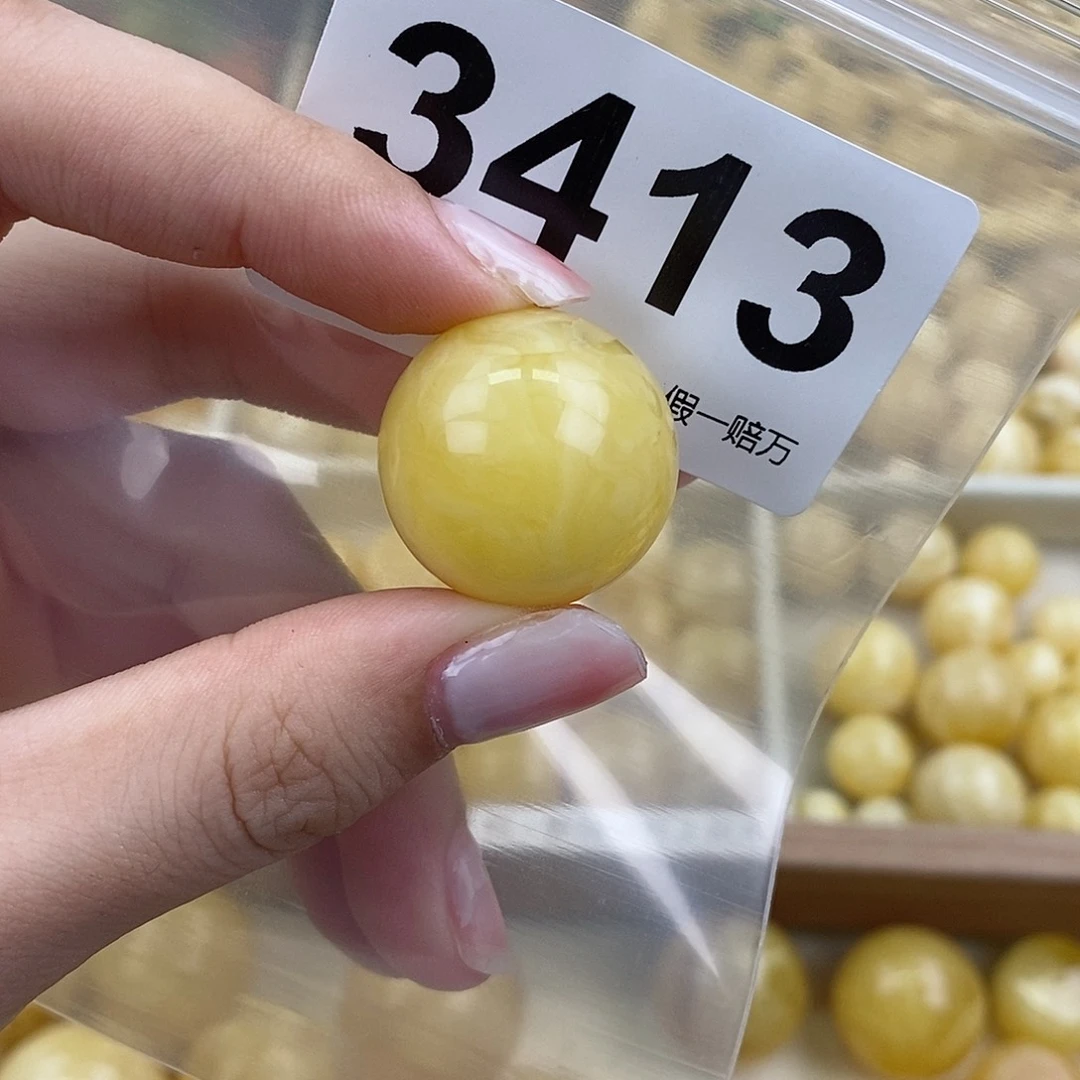 琥珀未镶嵌珠宝奇石23
