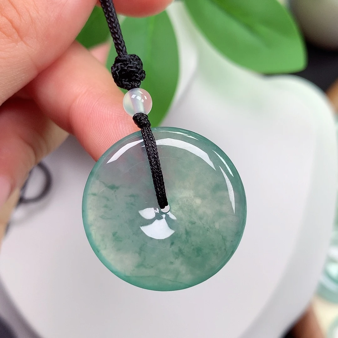 颈饰未镶嵌翡翠平安扣 27.7x4.7mm