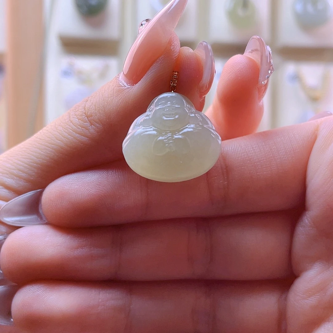 和田玉吊坠(赠链)18K金镶嵌是****