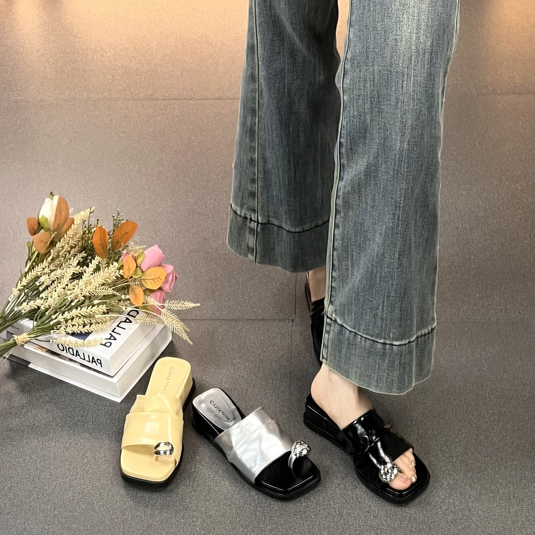 夏日清凉款穿搭套趾显瘦纯色公主风一字拖方头坡跟复古凉拖女鞋