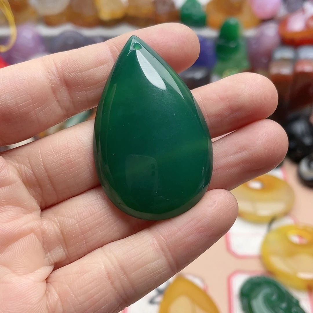 玛瑙/玉髓颈饰合金石**秀