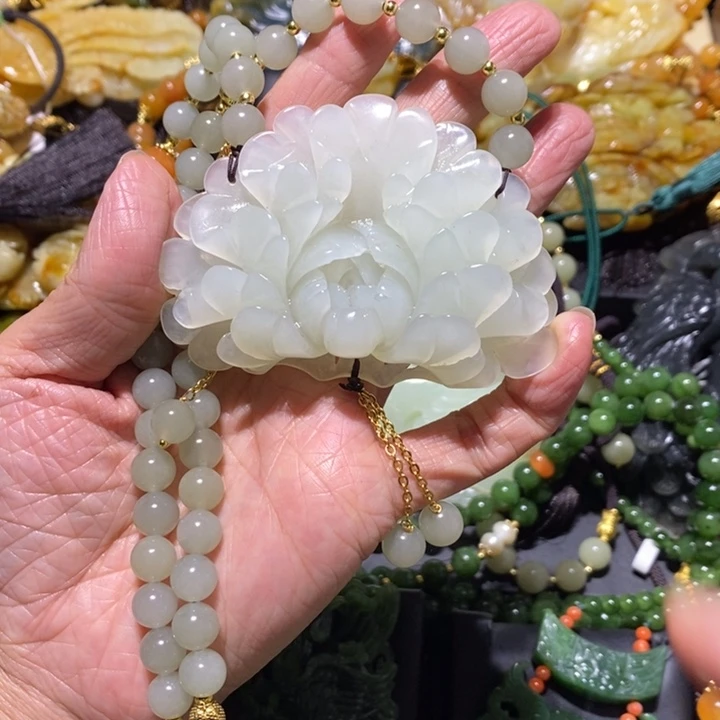 岫玉岫玉吊坠未镶嵌蔷****光