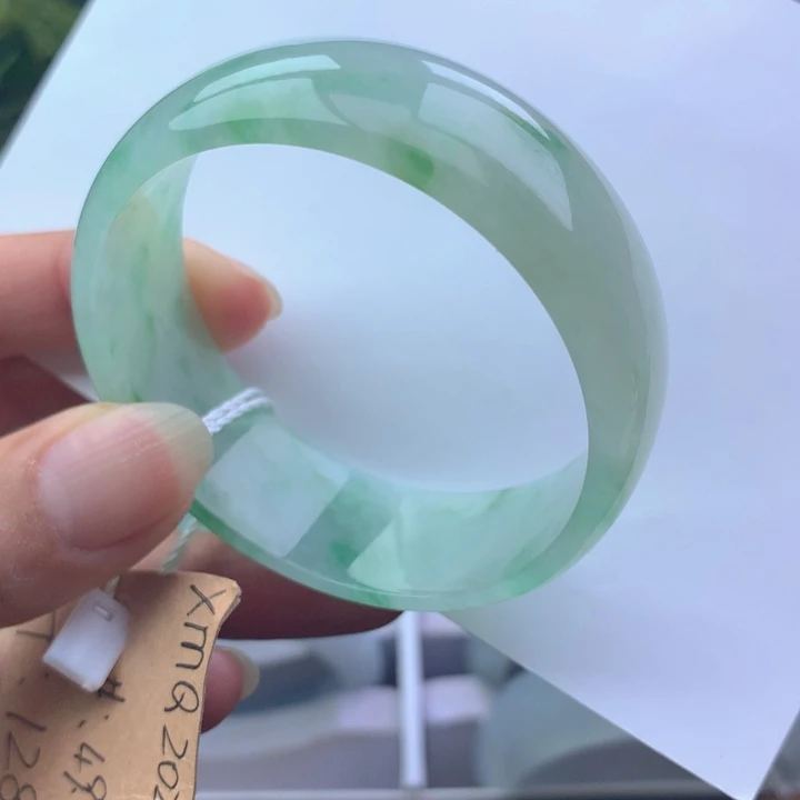 翡翠未镶嵌手镯天然翡翠手镯