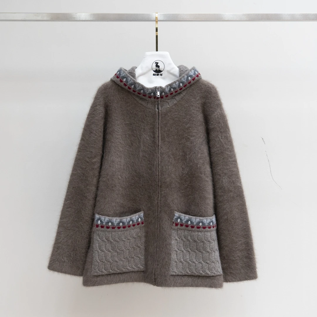 藏里羊【北美小动物毛毛】“老钱风”秋冬拼接设计松弛感女装M1076
