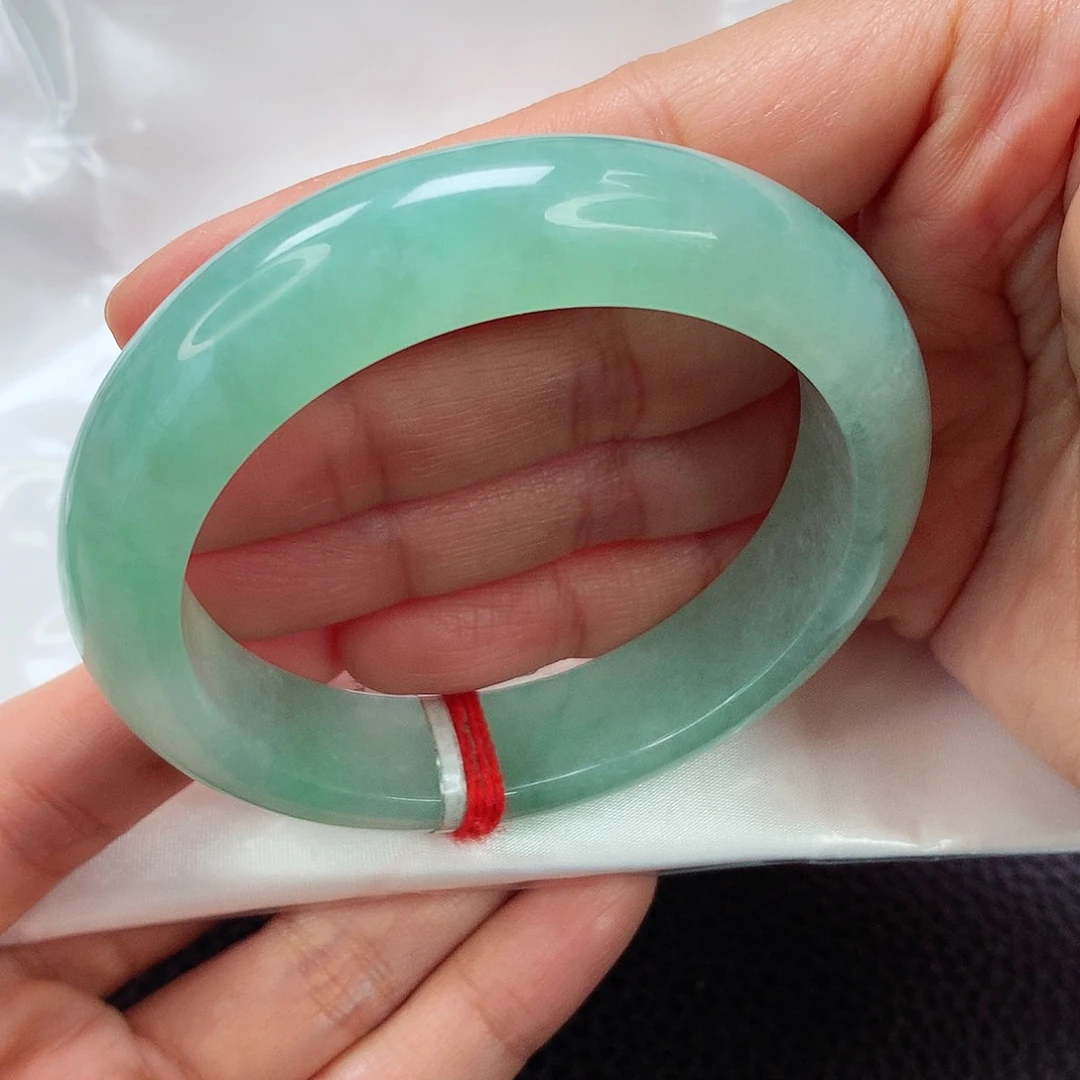 未镶嵌手镯翡翠54.6 冰绿