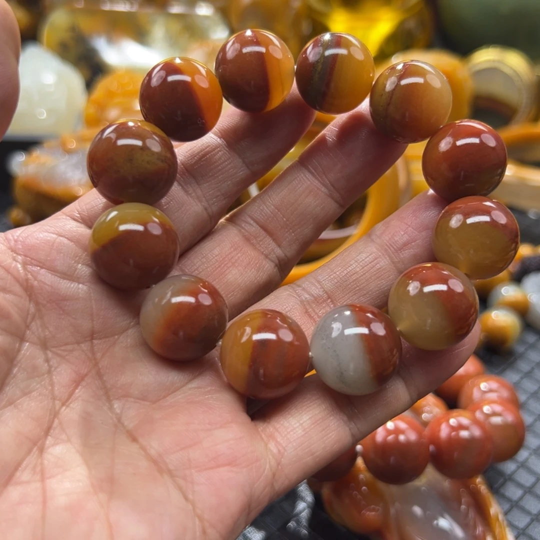 石英质玉未镶嵌颈饰