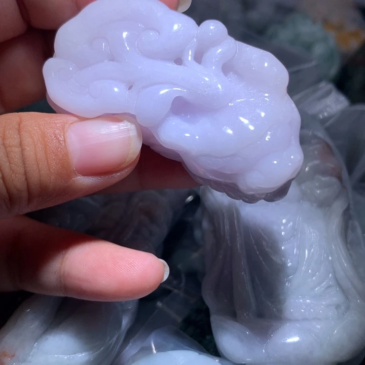 翡翠未镶嵌颈饰保真天然A货翡翠