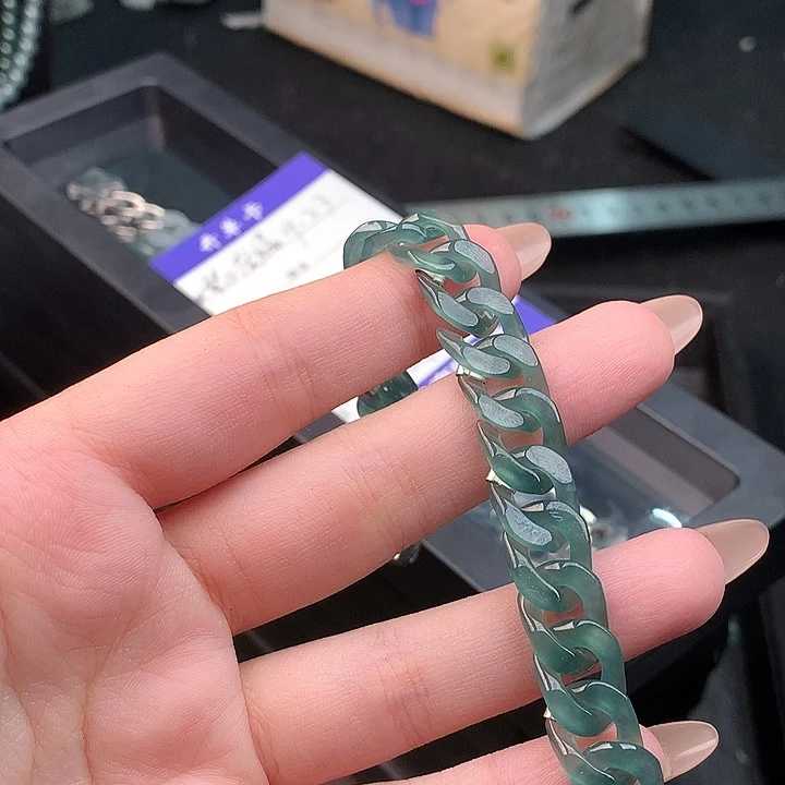 ****未镶嵌定制翡翠77777777