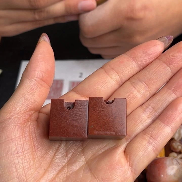 @***子寿山石印石现场纯手工制作工艺精美