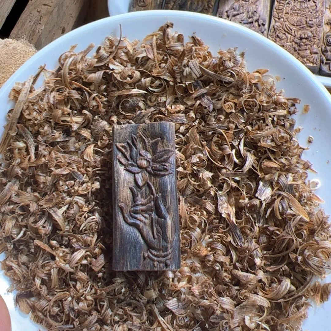 沉香碎屑沉香白棋素牌6克