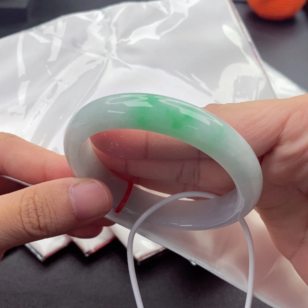 翡翠手镯未镶嵌正圈55（25262