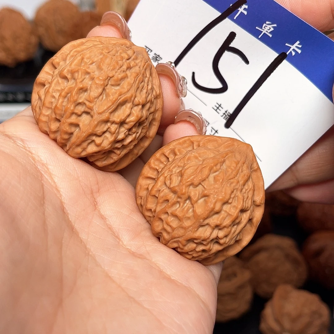 桃核吊坠金牛35+尺寸y