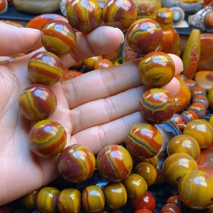 未镶嵌手链玛瑙/玉髓赵*依