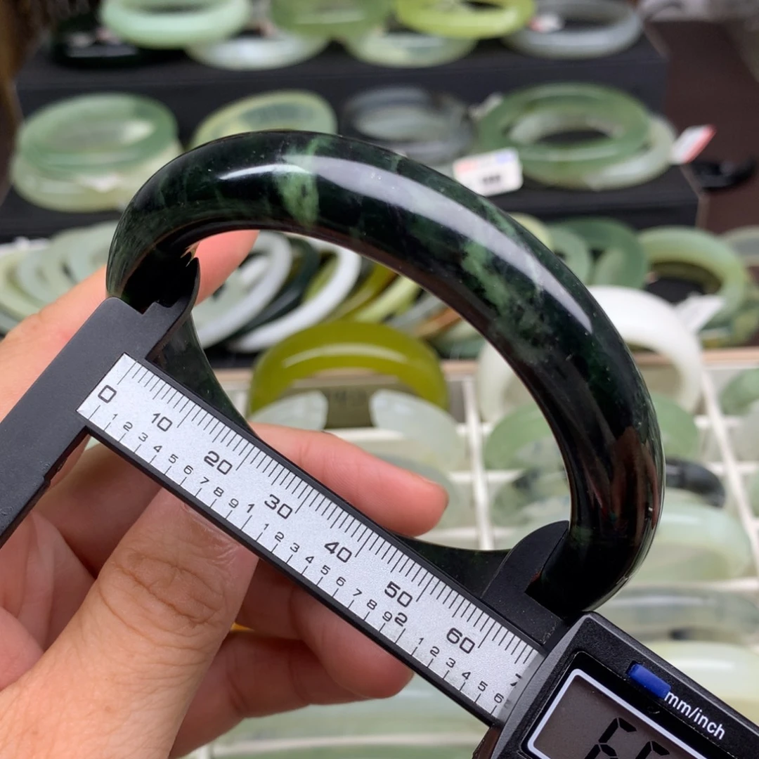 未镶嵌蛇纹石玉手镯733