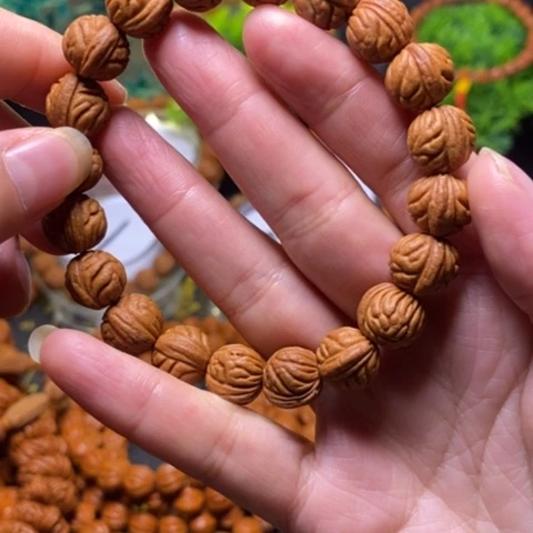 【闪购商品】手串桃核