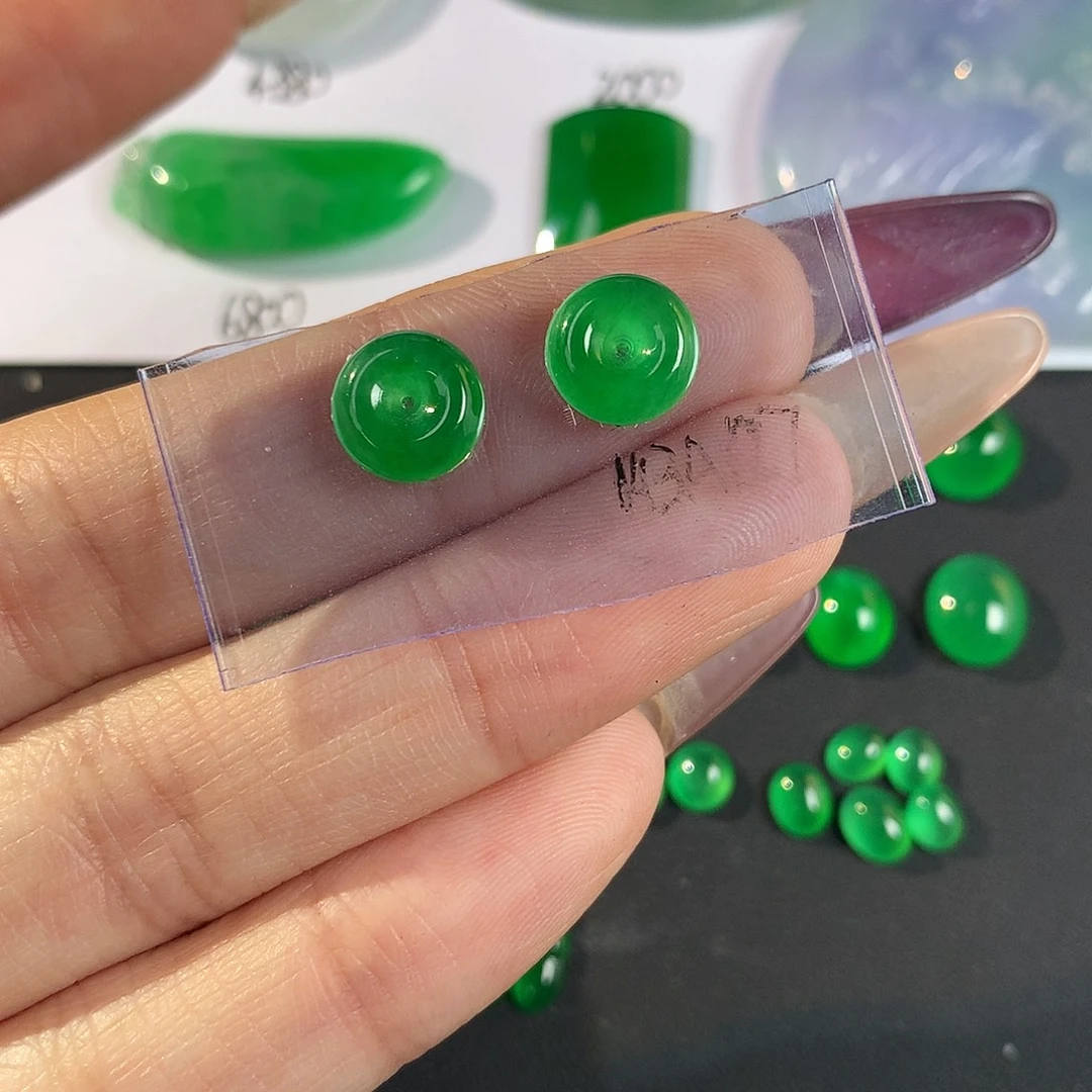 翡翠散珠8.2 3.4翡翠