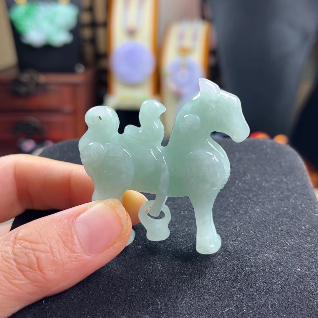 翡翠未镶嵌颈饰天然翡翠