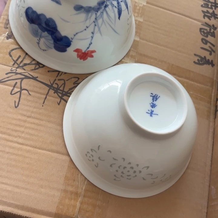A***e青瓷荷花纯白青个一面碗