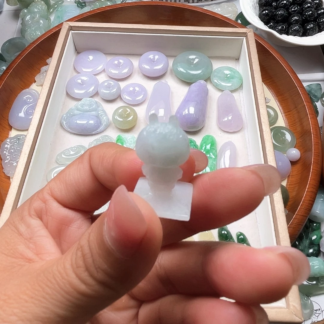 颈饰未镶嵌翡翠5678887765