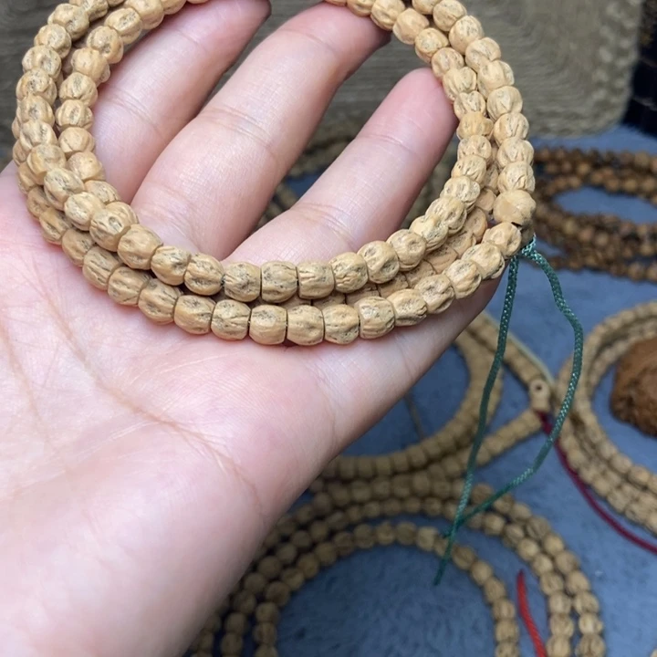 【闪购商品】吊坠柏香籽/百香籽
