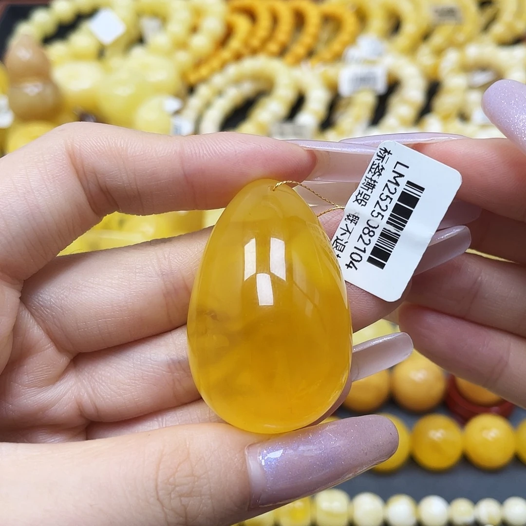 琥珀未镶嵌裸石水滴42✖️28✖️20mm福利