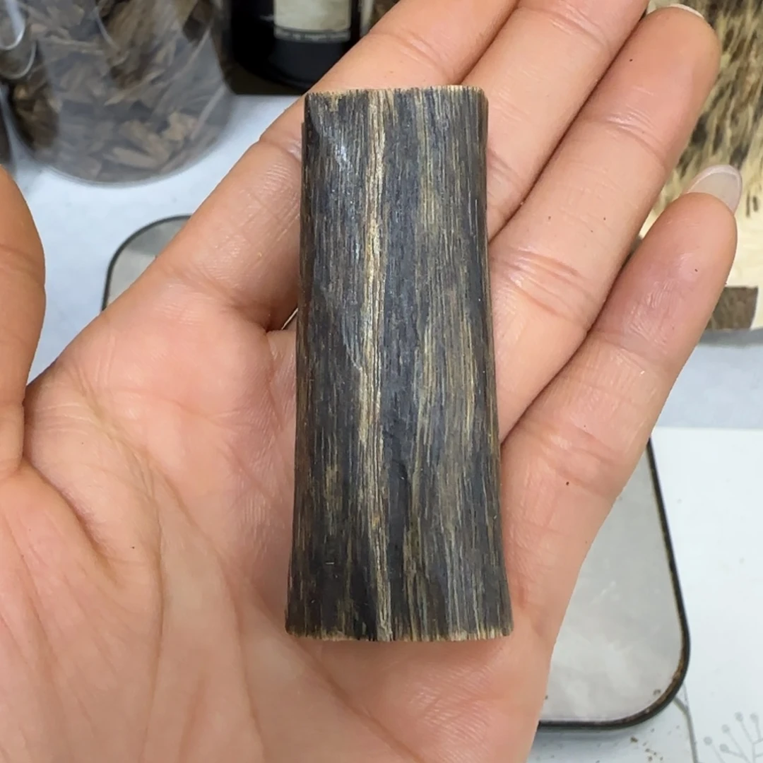 沉香碎屑沉香奇楠沉香金莎叶素牌块料12.3