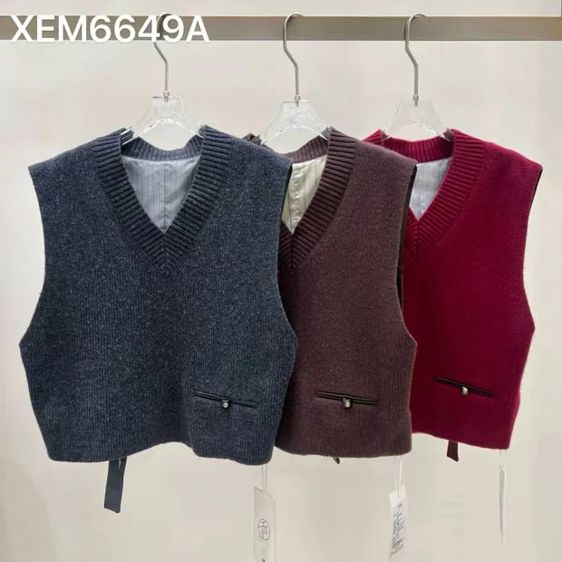 XEM6649A纯色针织马甲he