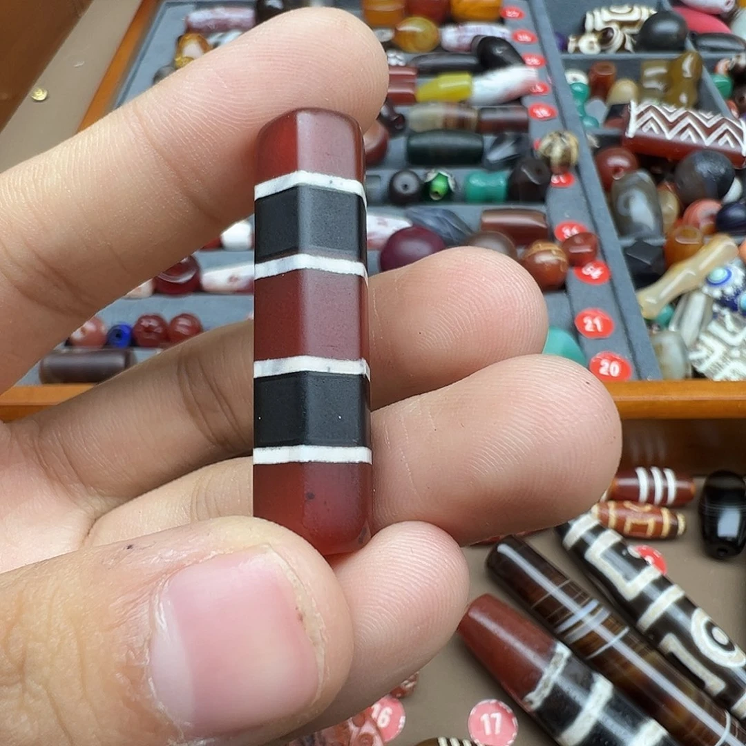 老***袁玛瑙/玉髓未镶嵌珠宝半成品