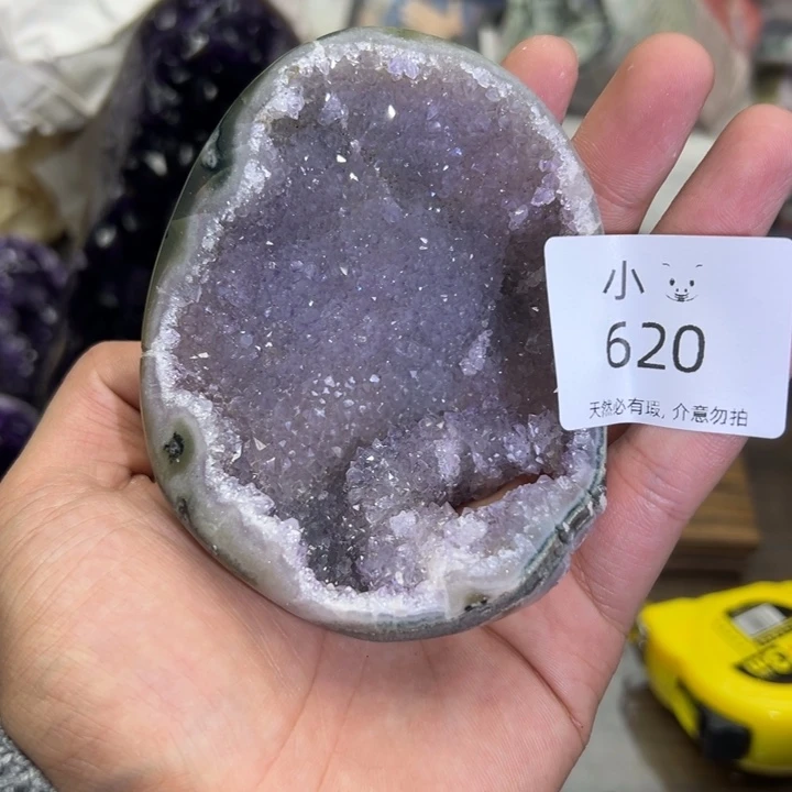 未镶嵌水晶大型摆件（非配饰）